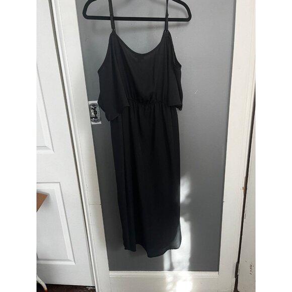 Torrid size 2 black hi-low cold shoulder tunic top - Picture 7 of 7